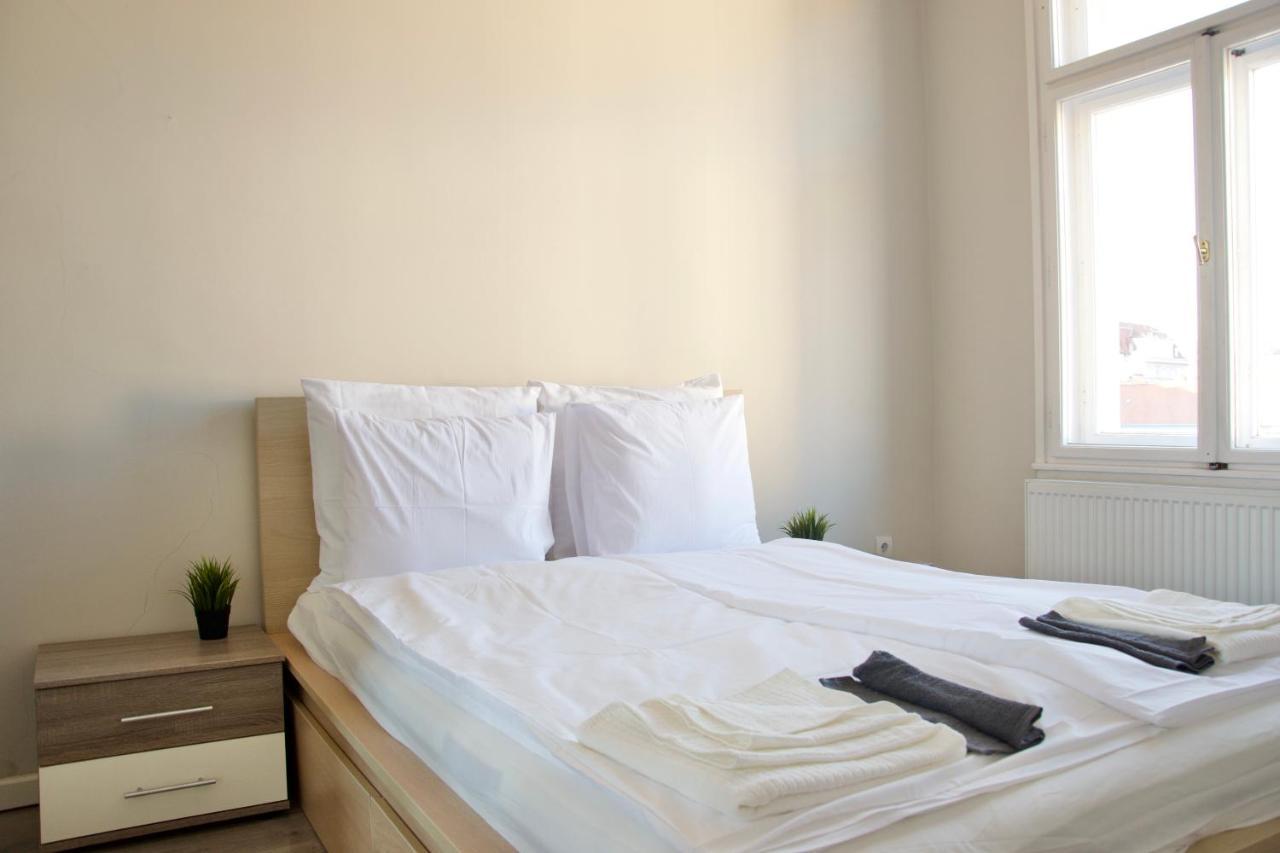 Premium Apartments By Hi5 - B25 Budapest Exterior photo