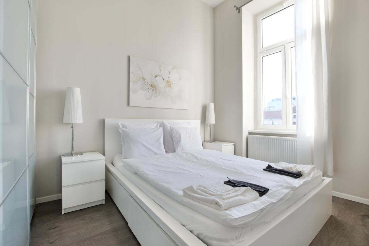 Premium Apartments By Hi5 - B25 Budapest Exterior photo